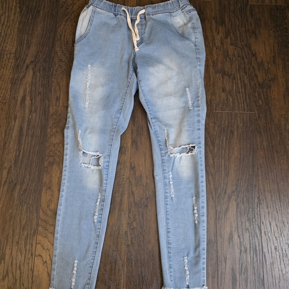 Source Unknown Denim - Light Blue Distressed Jeans